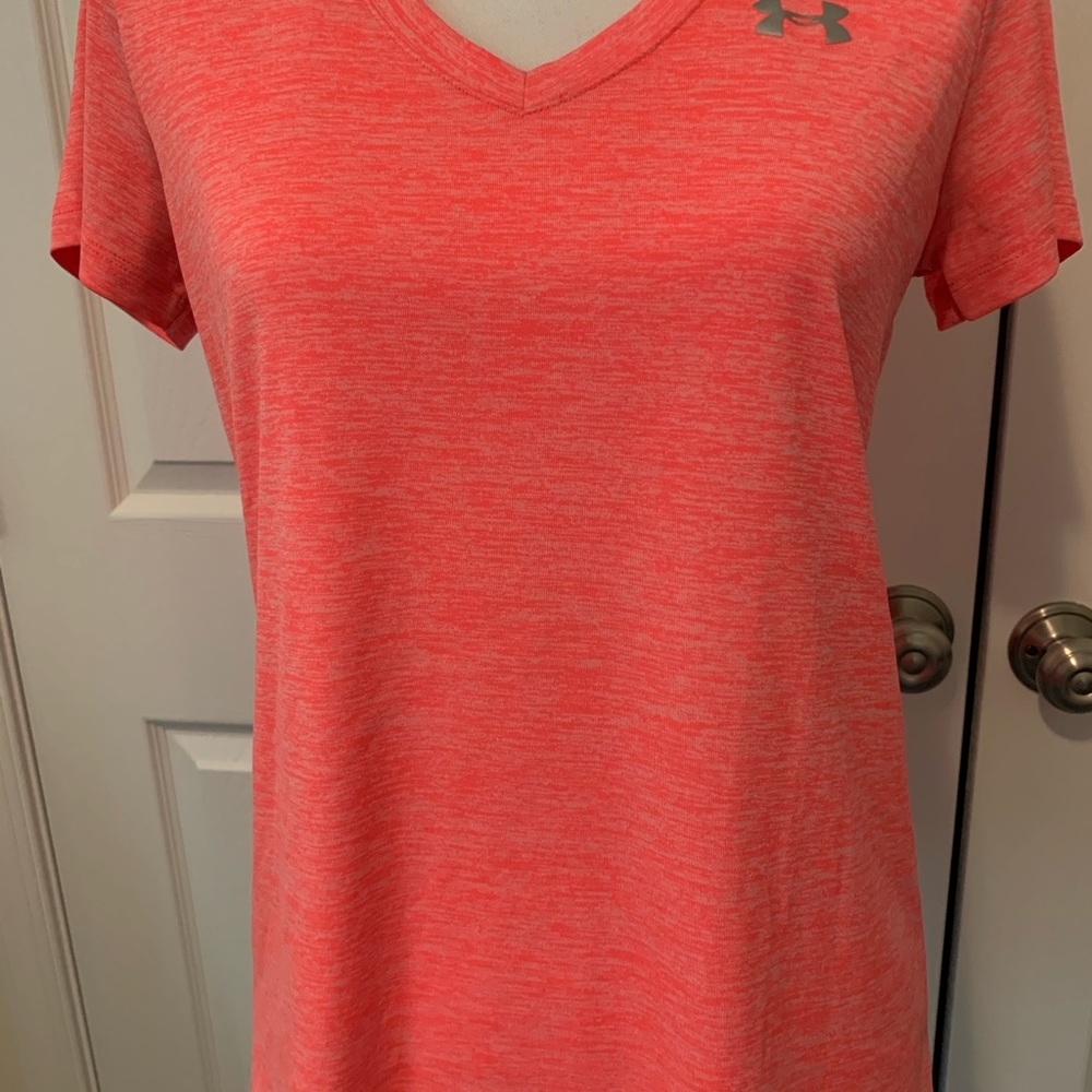 Athletic shirt